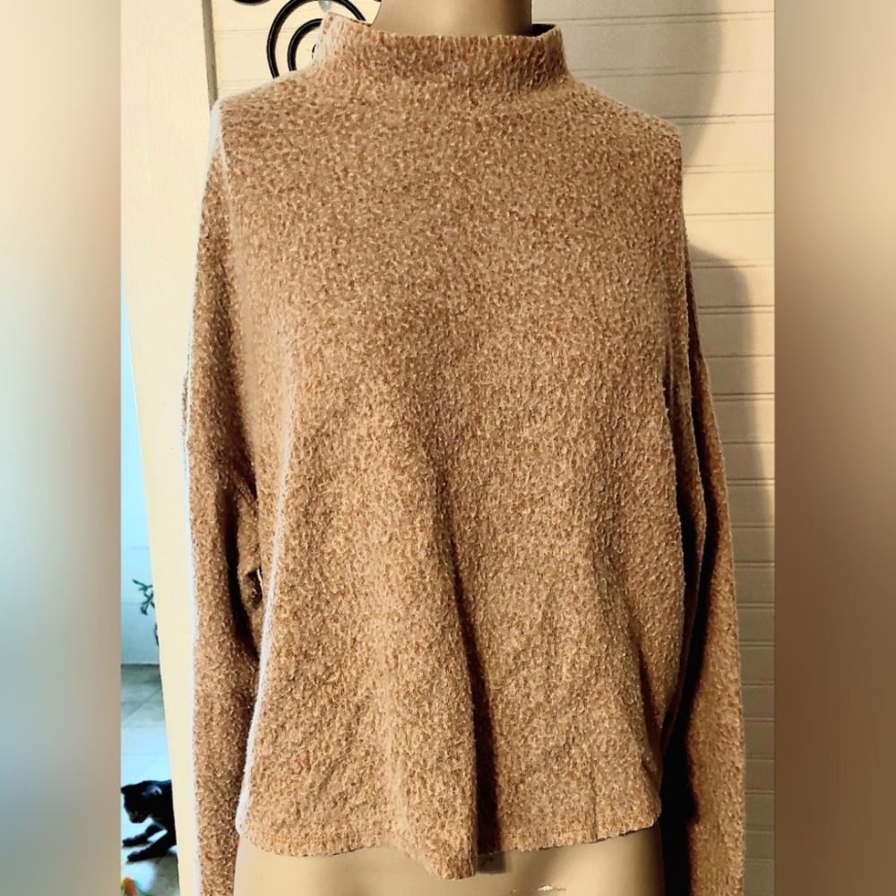 S Socialite sweater